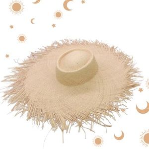 Wide brim straw summer vacation hat handwoven luxury style